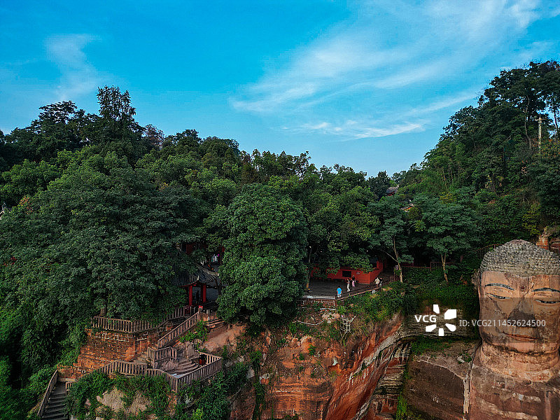 乐山 乐山大佛 灵宝塔 桂华寺  旅游广场 会江门图片素材