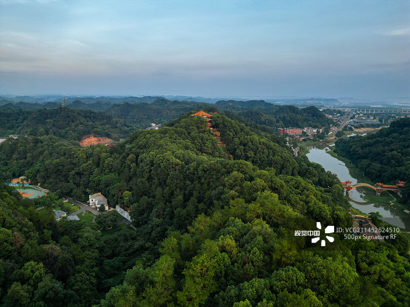 乐山 乐山大佛 灵宝塔 桂华寺  旅游广场 会江门图片素材