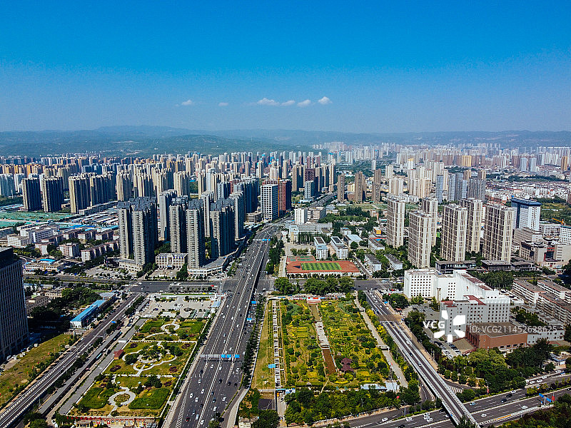 太原 南内环桥 平阳路 华德中心广场 晋阳湖会展中心 万象城图片素材