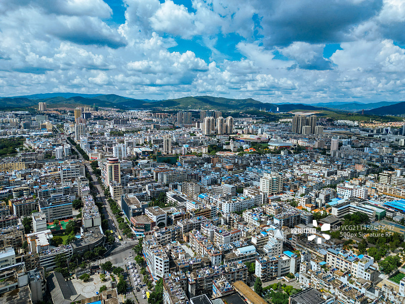 楚雄 市民广场 龙江公园 体育馆 博物馆 楚雄师范 十月太阳历文化园 彝人古镇图片素材