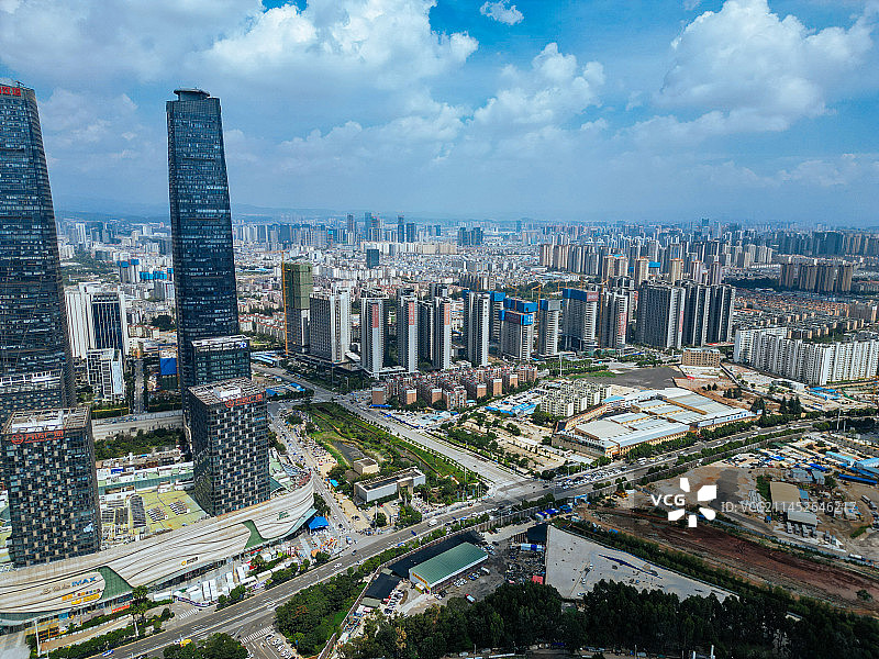 昆明 万达昆明双塔 官南立交桥 大悦城 五华体育馆图片素材