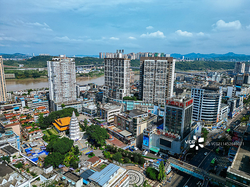 泸州 电视塔 报恩塔 东门口 摩尔国际酒店 沱江一桥 江阳区 国窖大桥图片素材