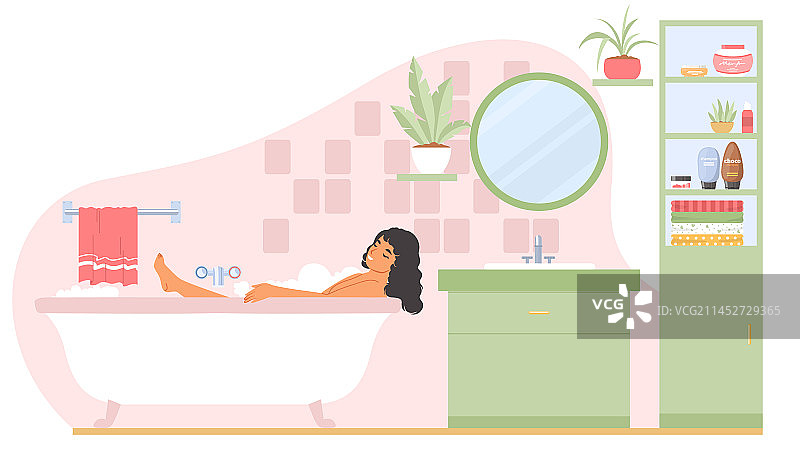 辛苦工作后在浴缸放松的年轻女人图片素材