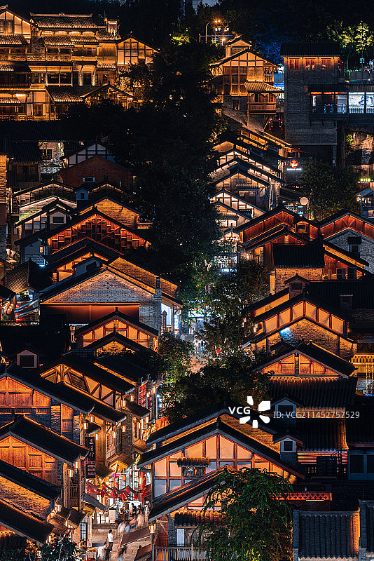 重庆市渝中区十八梯景区夜景灯饰图片素材