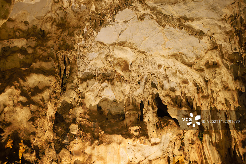 云南昆明  富民撒旦 宝石洞图片素材