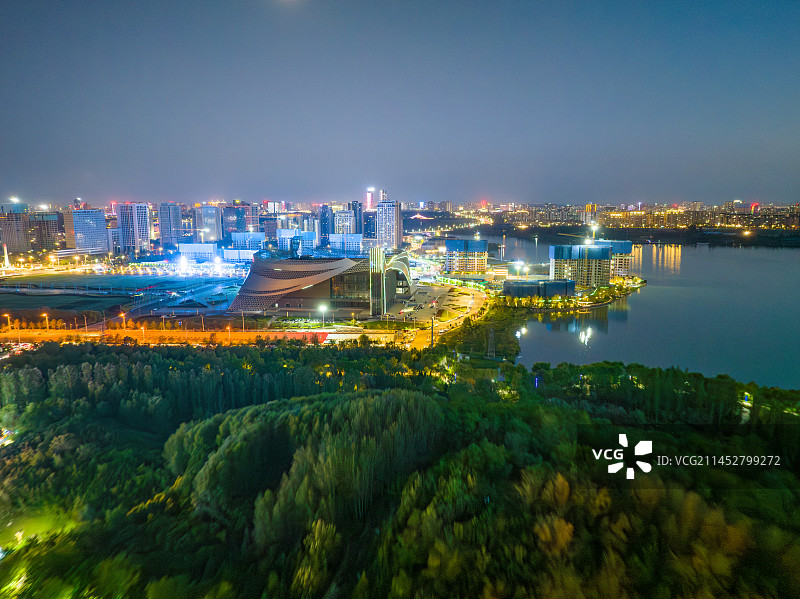 航拍宁夏银川览山公园夜景图片素材