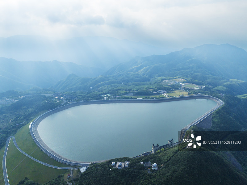 航拍浙江安吉江南天池图片素材