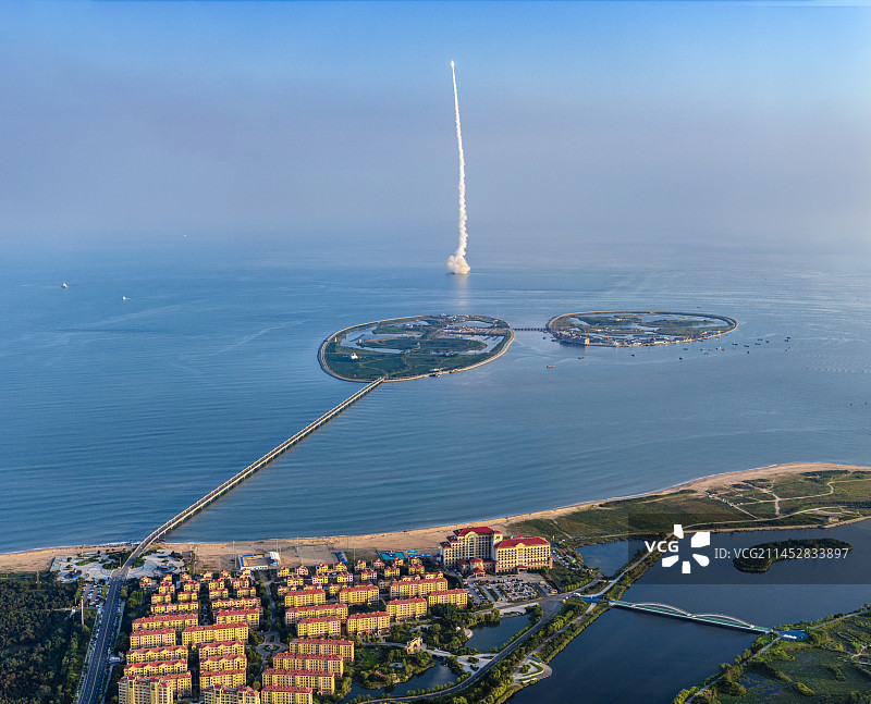 山东海阳连理岛火箭发射图片素材