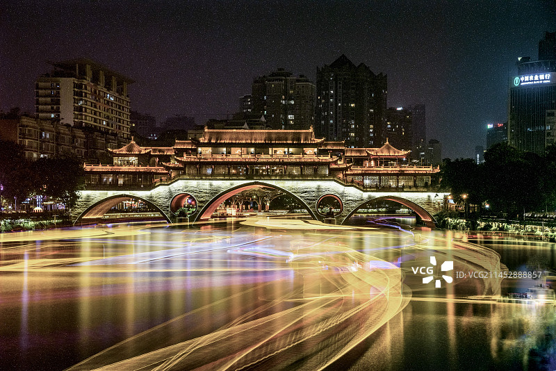 成都安顺廊桥· 30分钟长曝光，能拍出无数漂浮在空气中的尘埃。图片素材