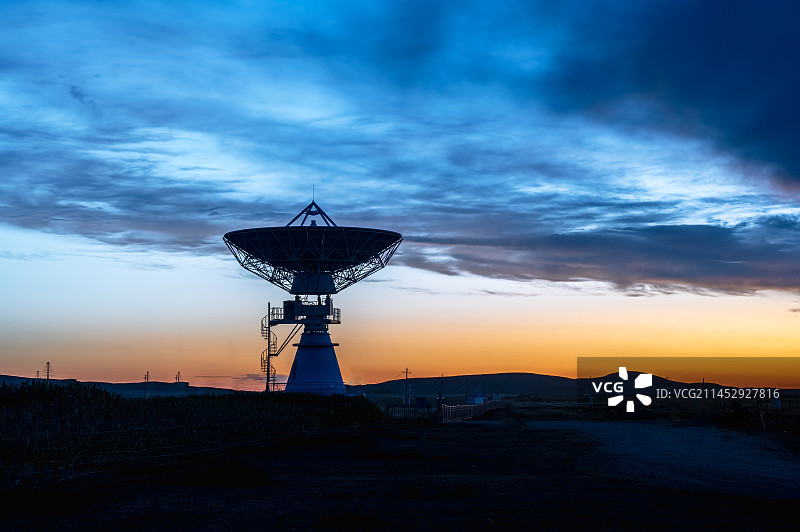 明安图晨曦，内蒙古正镶白旗明安图不仅仅是星空拍摄圣地、这里的风光更令人陶醉。图片素材