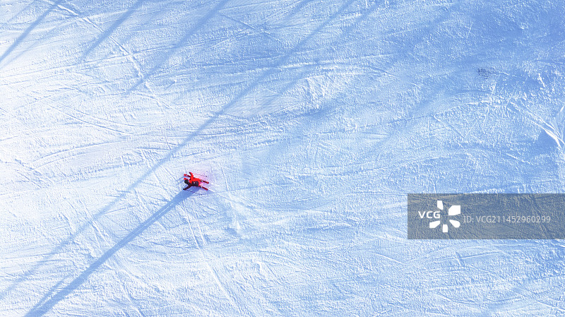 航拍冬季河北张家口崇礼滑雪场图片素材