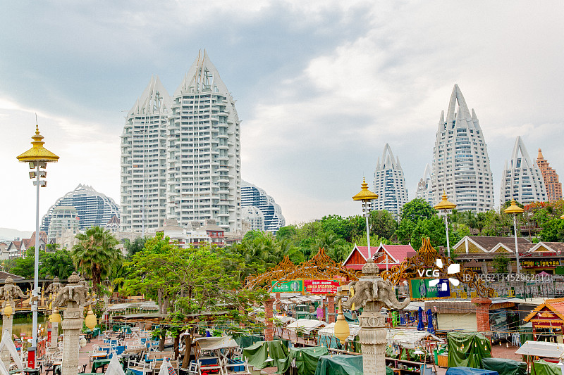 西双版纳 告庄 东南亚 菠萝酒店 大金塔 大象 市场 夜市图片素材