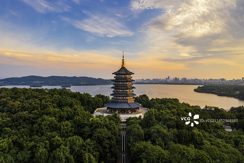 杭州西湖雷峰塔日出美景图片素材