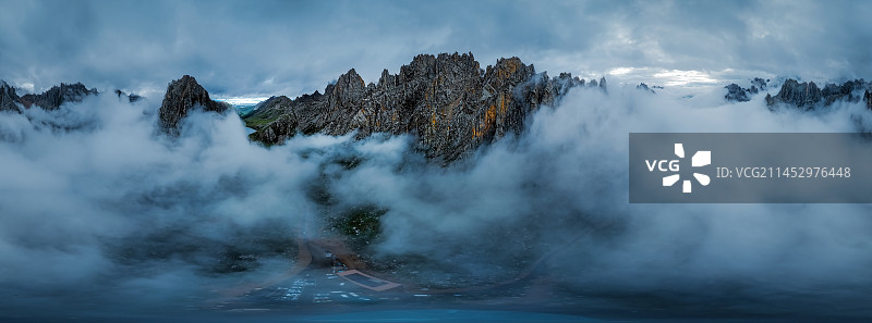 魔幻神山—莲宝叶则图片素材
