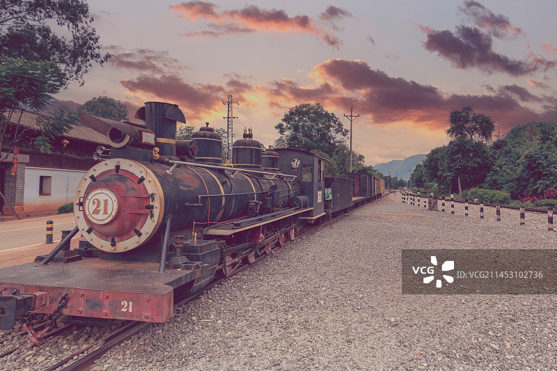 蒙自碧色寨古老的蒸汽机车小火车图片素材