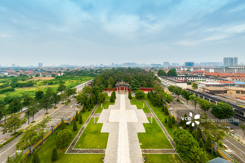 全国重点文物保护单位，山东省济宁市邹城市——孟庙（航拍）图片素材