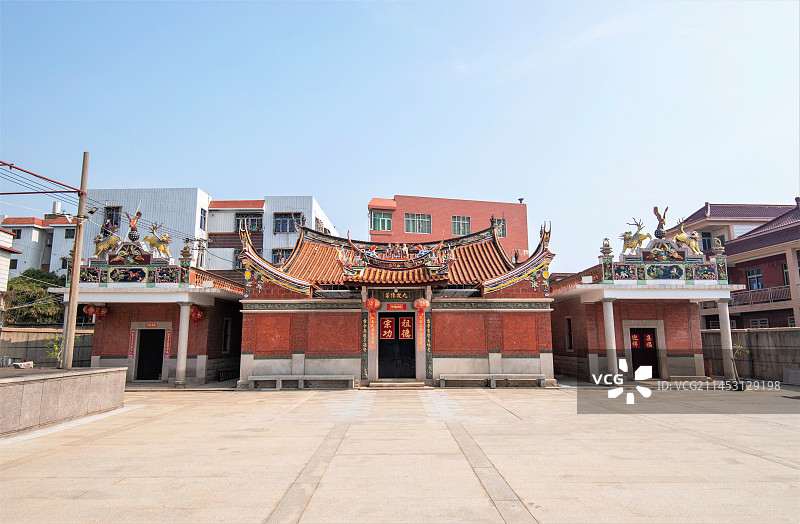 距离陆地厦门和海路台湾、福建金门最近的闽南华侨建筑群，福建省第六批传统古村落——泉州南安石井奎霞村。图片素材