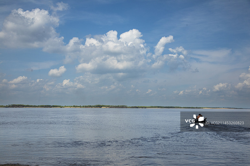 黑龙江下游江面风光图片素材