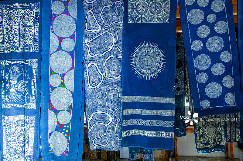 贵州丹寨县排莫村丹寨蜡染“东方第一染”坊图片素材