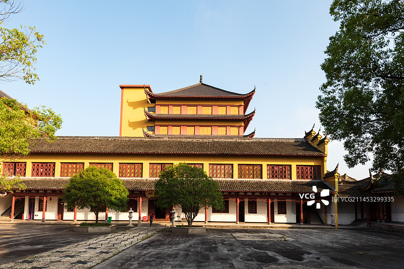 无人 户外 白昼 建筑外部 建筑 历史 著名景点 树 天空 旅游目的地 宁静 万里无云 寺庙 古代建图片素材