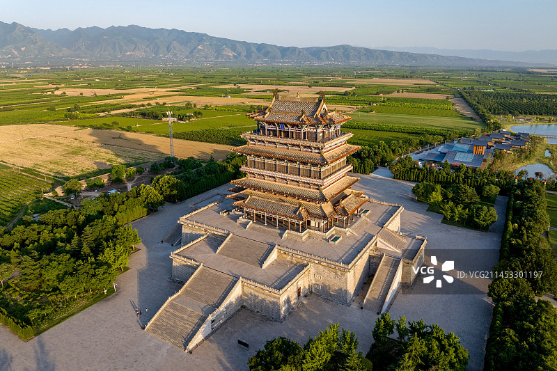 山西永济：鹳雀楼——中国古代四大名楼中最高的一座，达73.9米图片素材