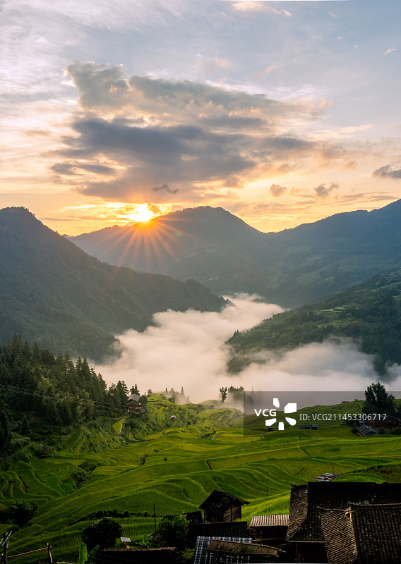 贵州加榜梯田日出云海自然风光图片素材