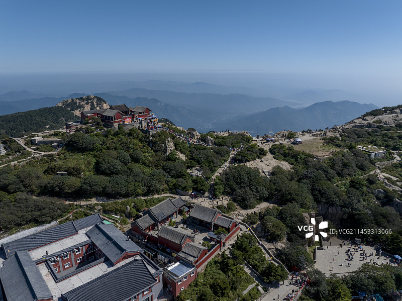 九月的泰山图片素材