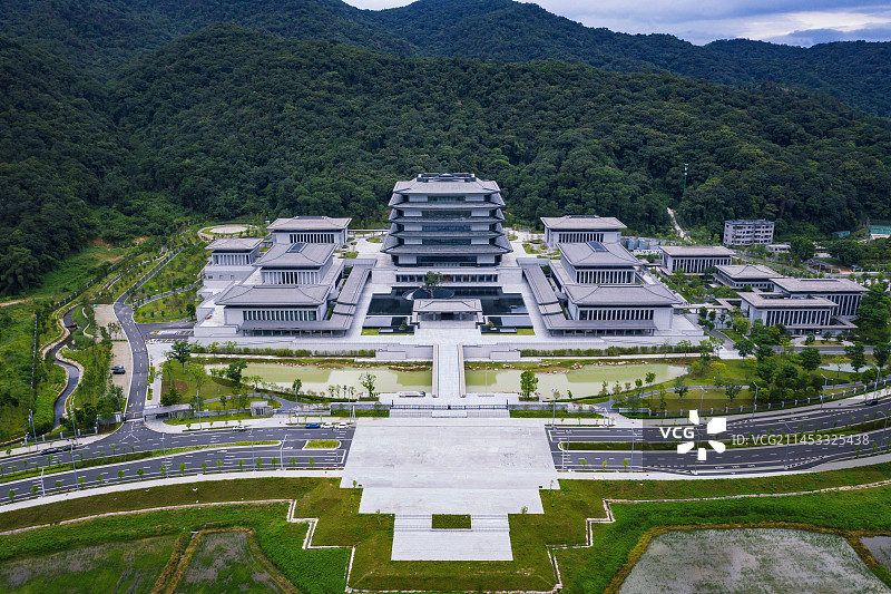 航拍视角下的中国国家版本馆广州分馆图片素材