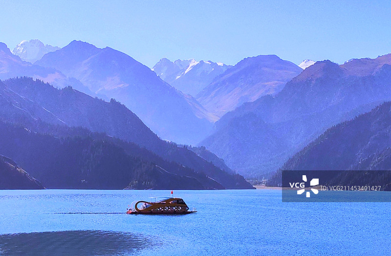 璀璨明珠•天山天池图片素材