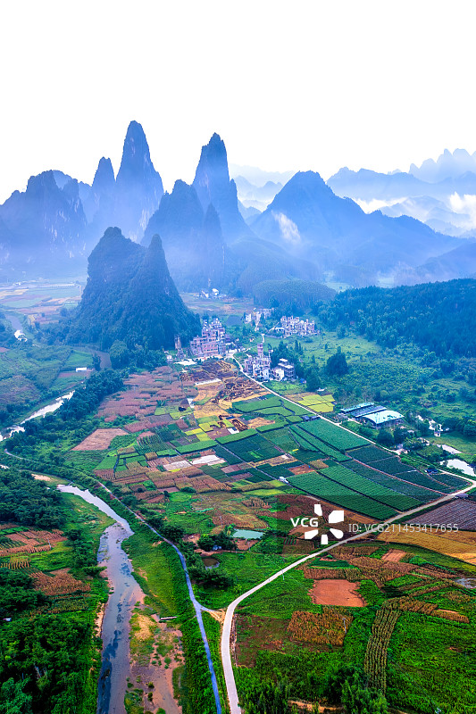 峰林阡陌图片素材