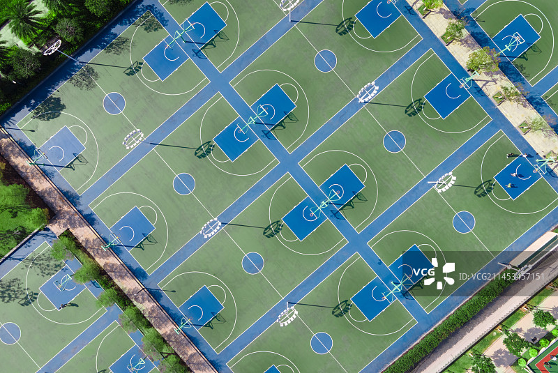 厦门大学校园篮球场航拍图片素材