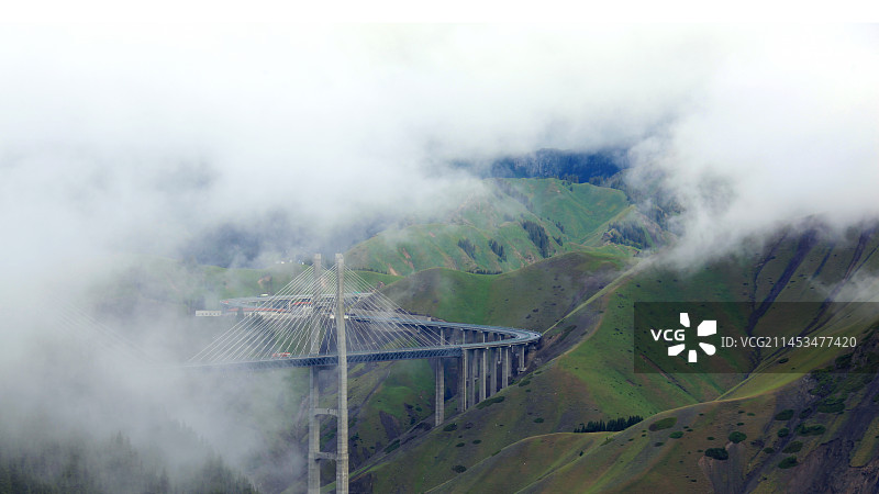 雾弥果子沟图片素材