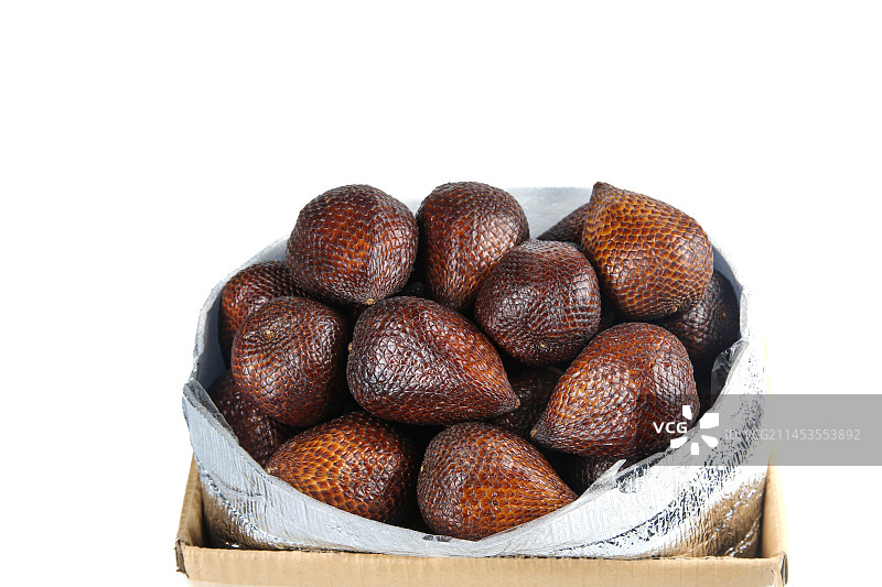 白底上的蛇皮果图片素材