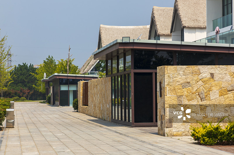 荣成市天鹅湖海草房图片素材