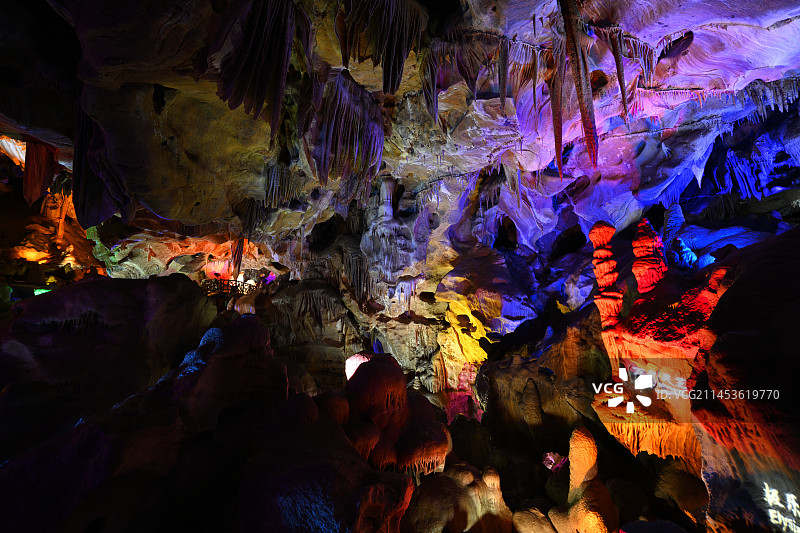河北省邢台市临城县崆山白云洞景区内钟乳石景观图片素材