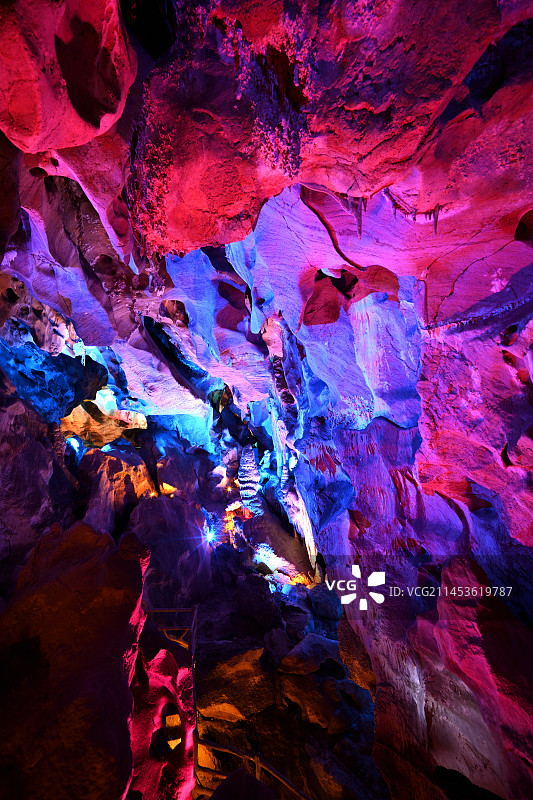 河北省邢台市临城县崆山白云洞景区内钟乳石景观图片素材