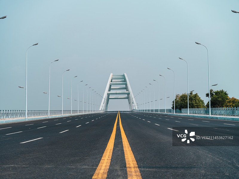 辽宁省盘锦市大洼区正邦路新大桥图片素材