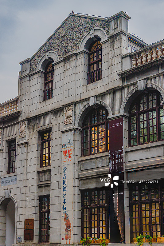 武汉市江岸区黎黄陂路城市街道建筑景观图片素材