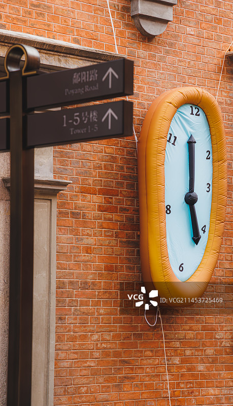 武汉市江岸区咸安坊街道建筑外部结构和分布图片素材