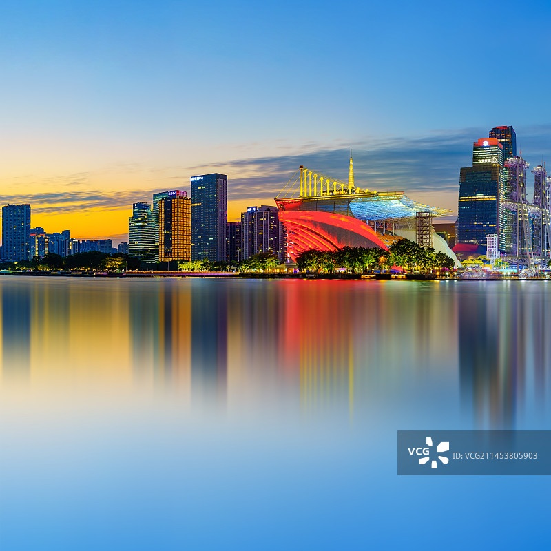 广州海心沙亚运公园建筑夜景图片素材