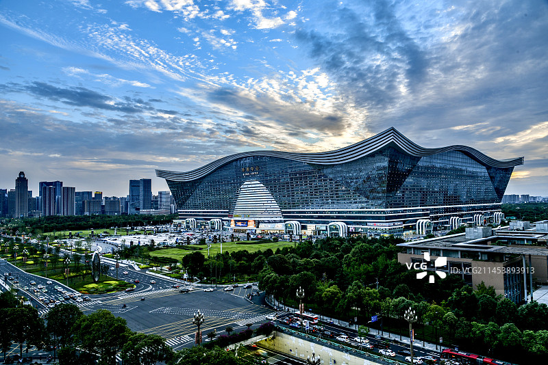 成都·晚霞喷射图片素材