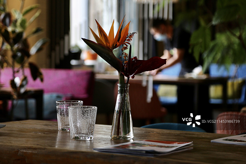 餐厅餐桌装饰图片素材