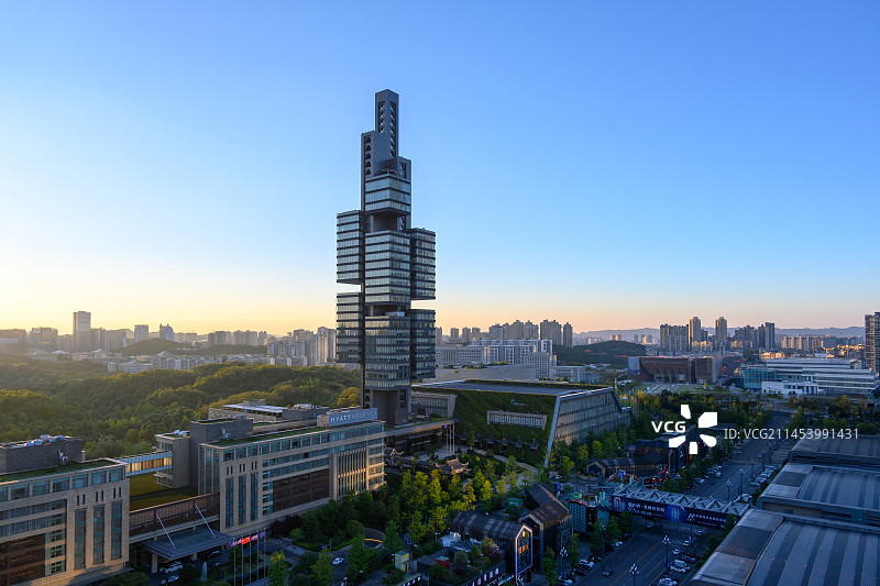 贵阳市观山湖区中天201大厦图片素材