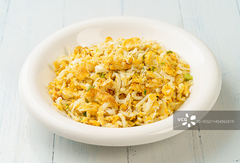 特色中餐小银鱼炒蛋图片素材