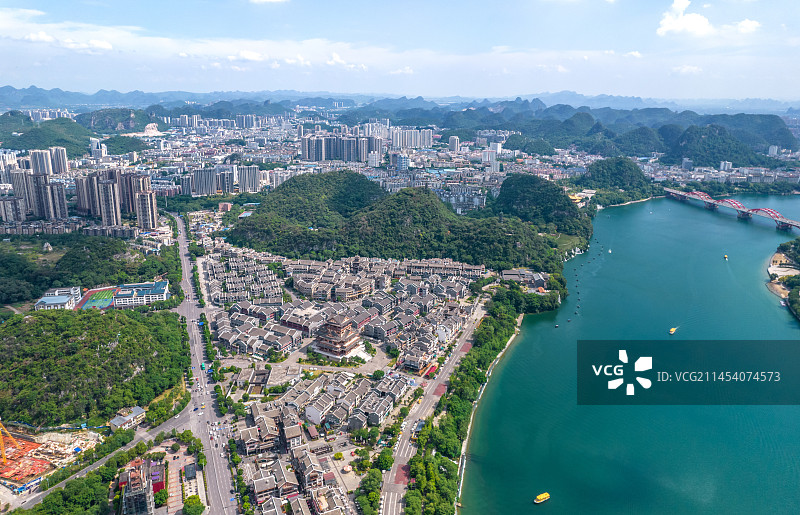 航拍广西柳州城市风光全景图片素材