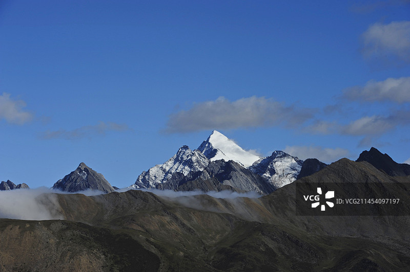 阿坝松潘雪宝顶图片素材