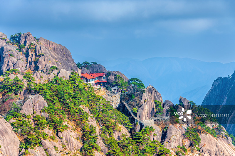 中国安徽黄山玉屏楼风光图片素材