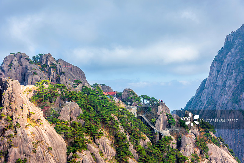 中国安徽黄山玉屏楼风光图片素材