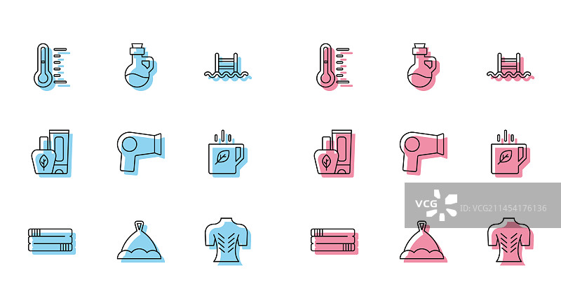 成叠的毛巾、桑拿帽和温度计图片素材