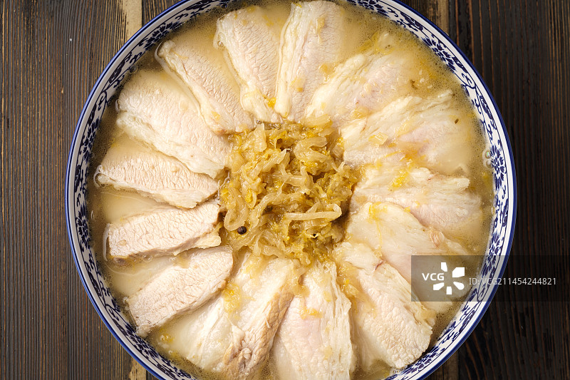 中国东北地方特色菜肴酸菜白肉图片素材